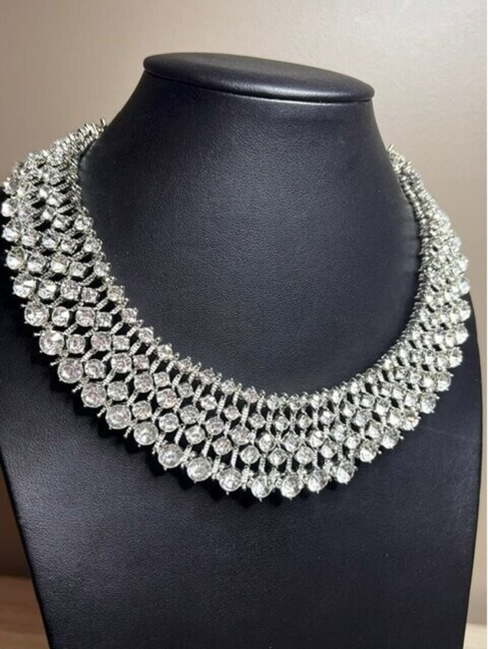 B6126 NATASHA Crystal collar Necklace Wide Clear Crystal Silver Tone Glam